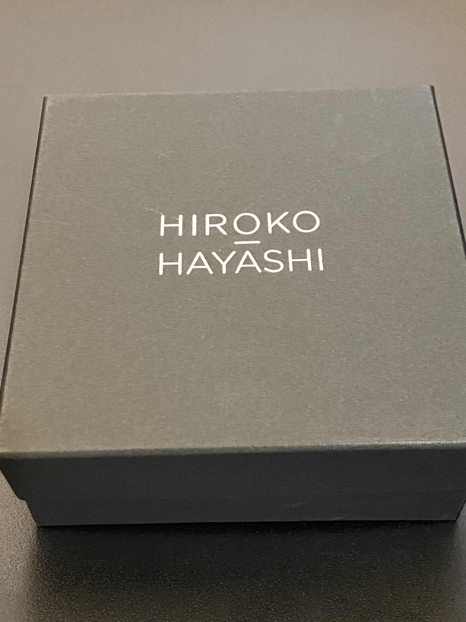 HIROKO HAYASHI  二つ折財布 折り財布 小物 レディース 肌触りがいい